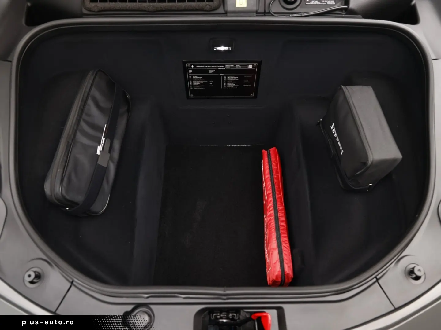 FERRARI 296 GTS      Ferrari Frankfurt