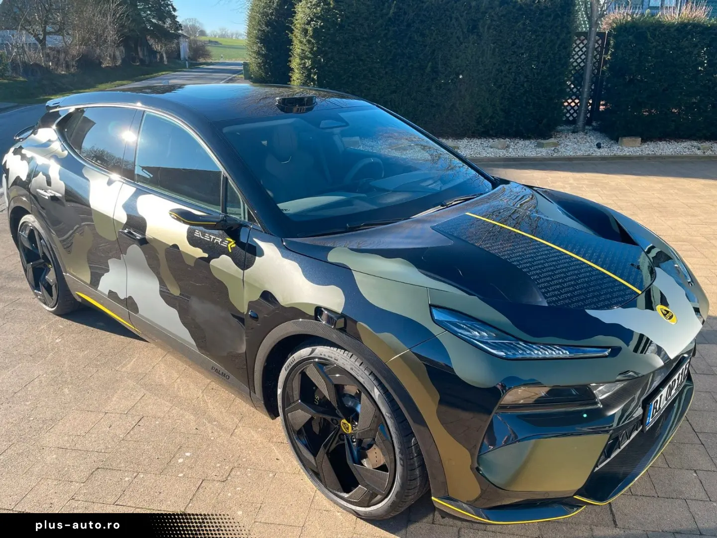 LOTUS Eletre R   2200 KM   VOLL   NP 200 T€   SHOWCAR!