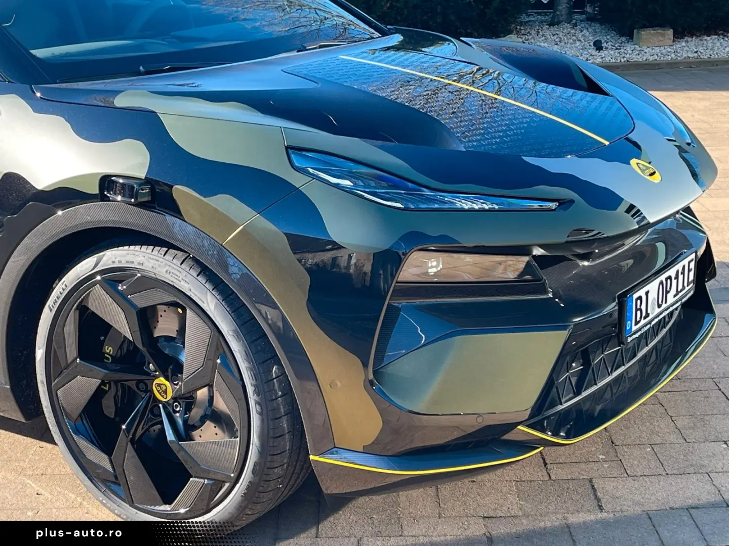 LOTUS Eletre R   2200 KM   VOLL   NP 200 T€   SHOWCAR!