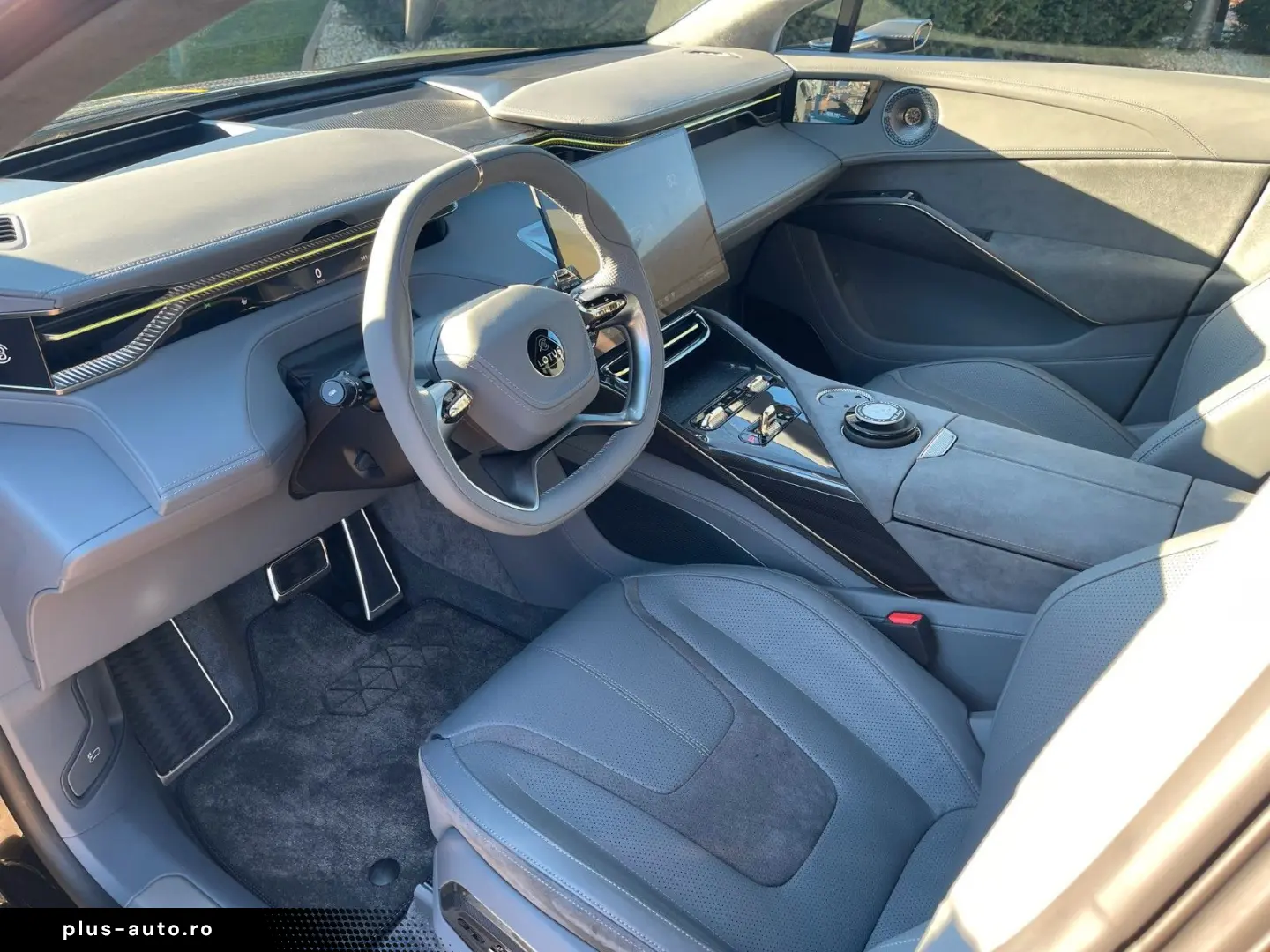 LOTUS Eletre R   2200 KM   VOLL   NP 200 T€   SHOWCAR!