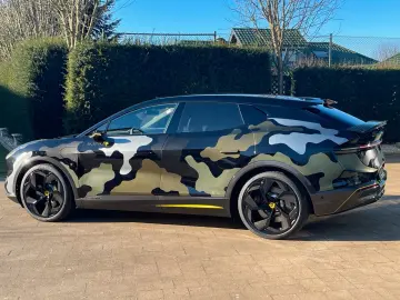 LOTUS Eletre R   2200 KM   VOLL   NP 200 T€   SHOWCAR!