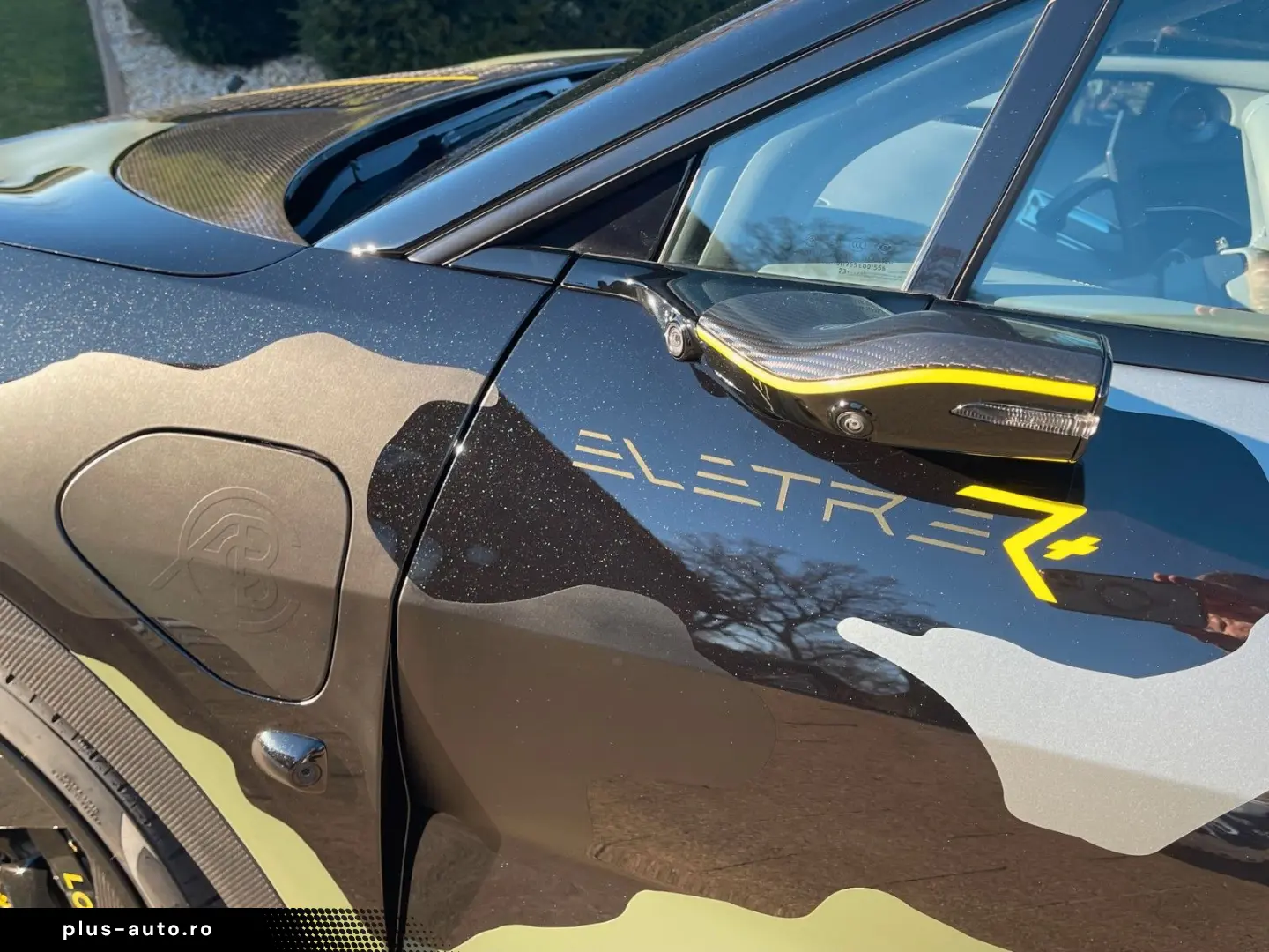 LOTUS Eletre R   2200 KM   VOLL   NP 200 T€   SHOWCAR!