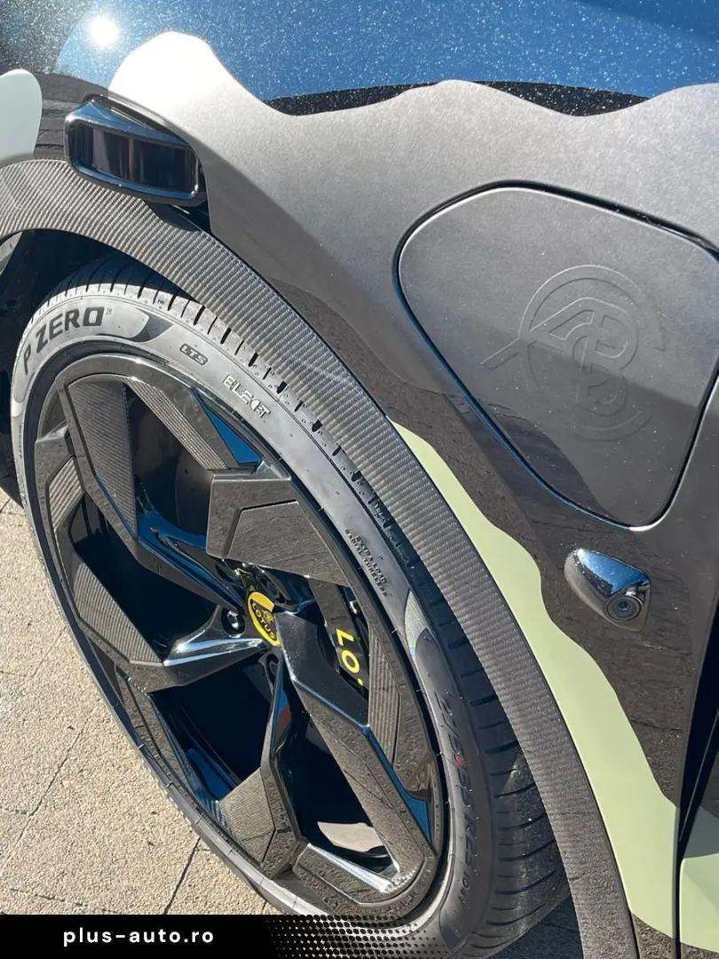 LOTUS Eletre R   2200 KM   VOLL   NP 200 T€   SHOWCAR!