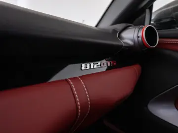 FERRARI 812 GTS
