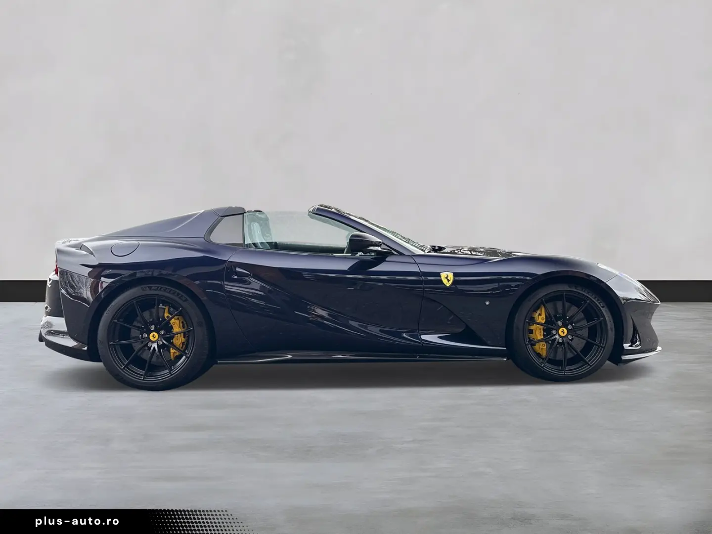 FERRARI 812 GTS  Embleme Navi PDC Klima Leder
