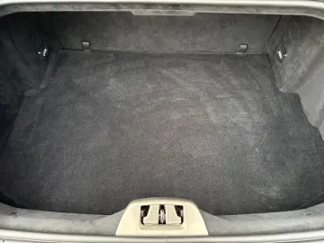 FERRARI 812 GTS  Embleme Navi PDC Klima Leder