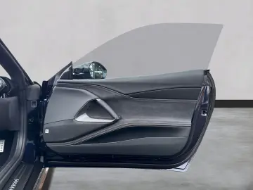 FERRARI 812 GTS  Embleme Navi PDC Klima Leder