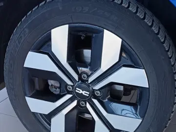 DACIA LOGAN 1.0 Eco-G 100CP Journey MT6