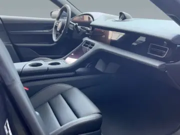 PORSCHE Taycan 4S - HD Matrix - Pano - Head up - BOSE