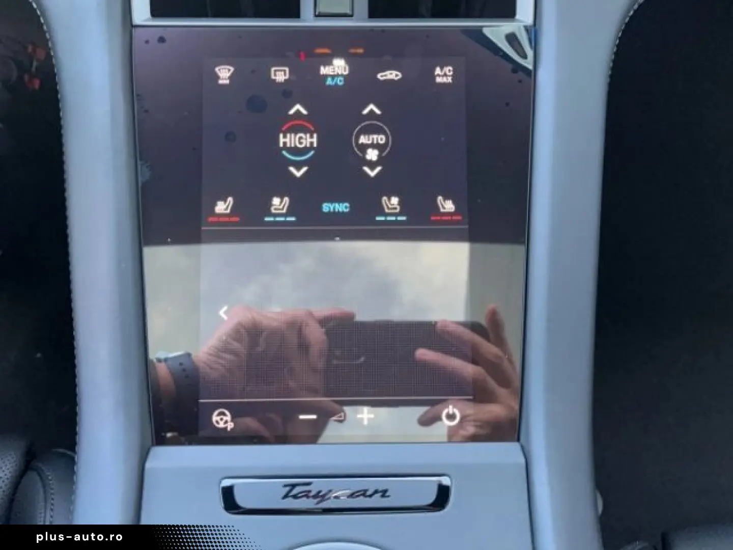 PORSCHE Taycan 4S - HD Matrix - Pano - Head up - BOSE