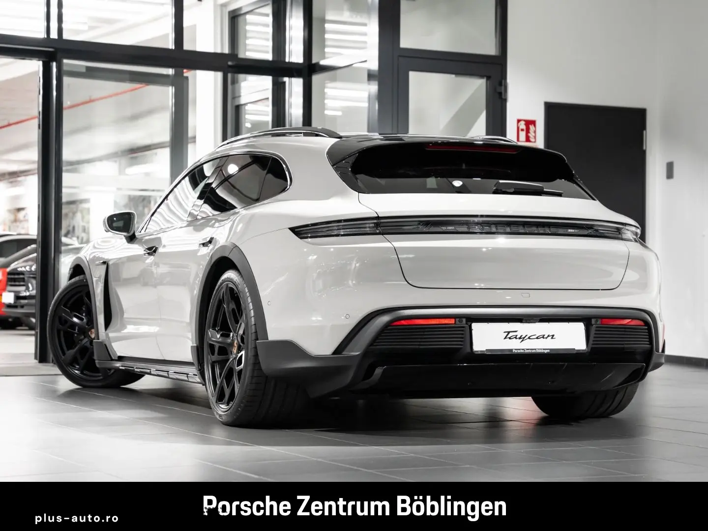 PORSCHE Taycan 4S Cross Turismo BOSE Panoramadach HeadUp