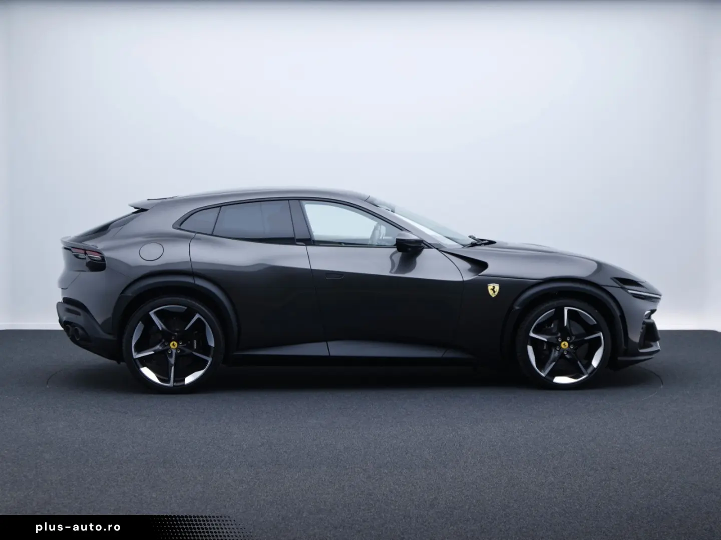 FERRARI Purosangue      Ferrari Frankfurt