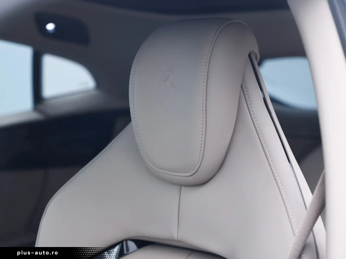 FERRARI Purosangue      Ferrari Frankfurt