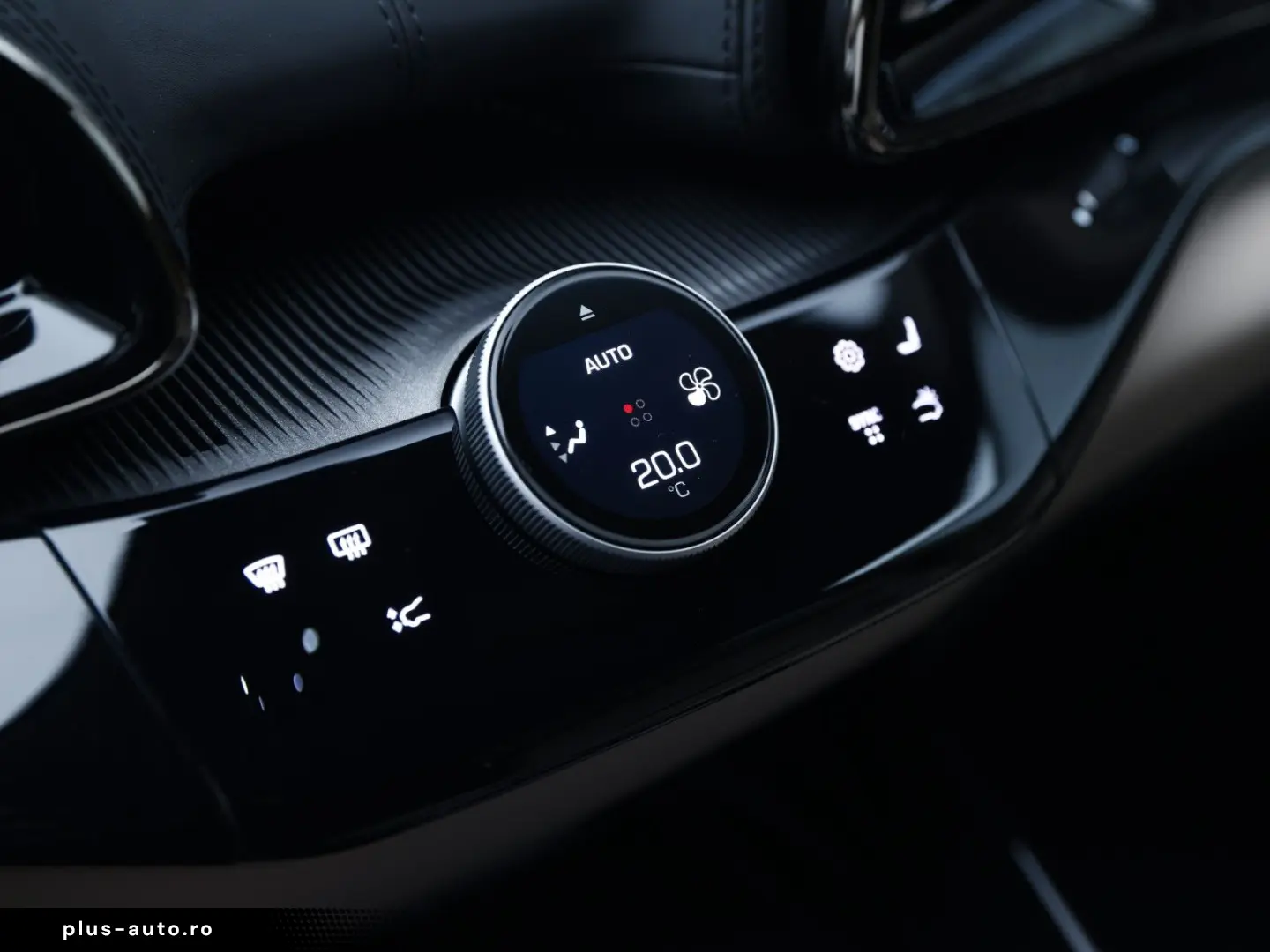 FERRARI Purosangue      Ferrari Frankfurt