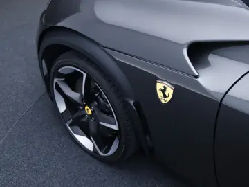 FERRARI Purosangue      Ferrari Frankfurt