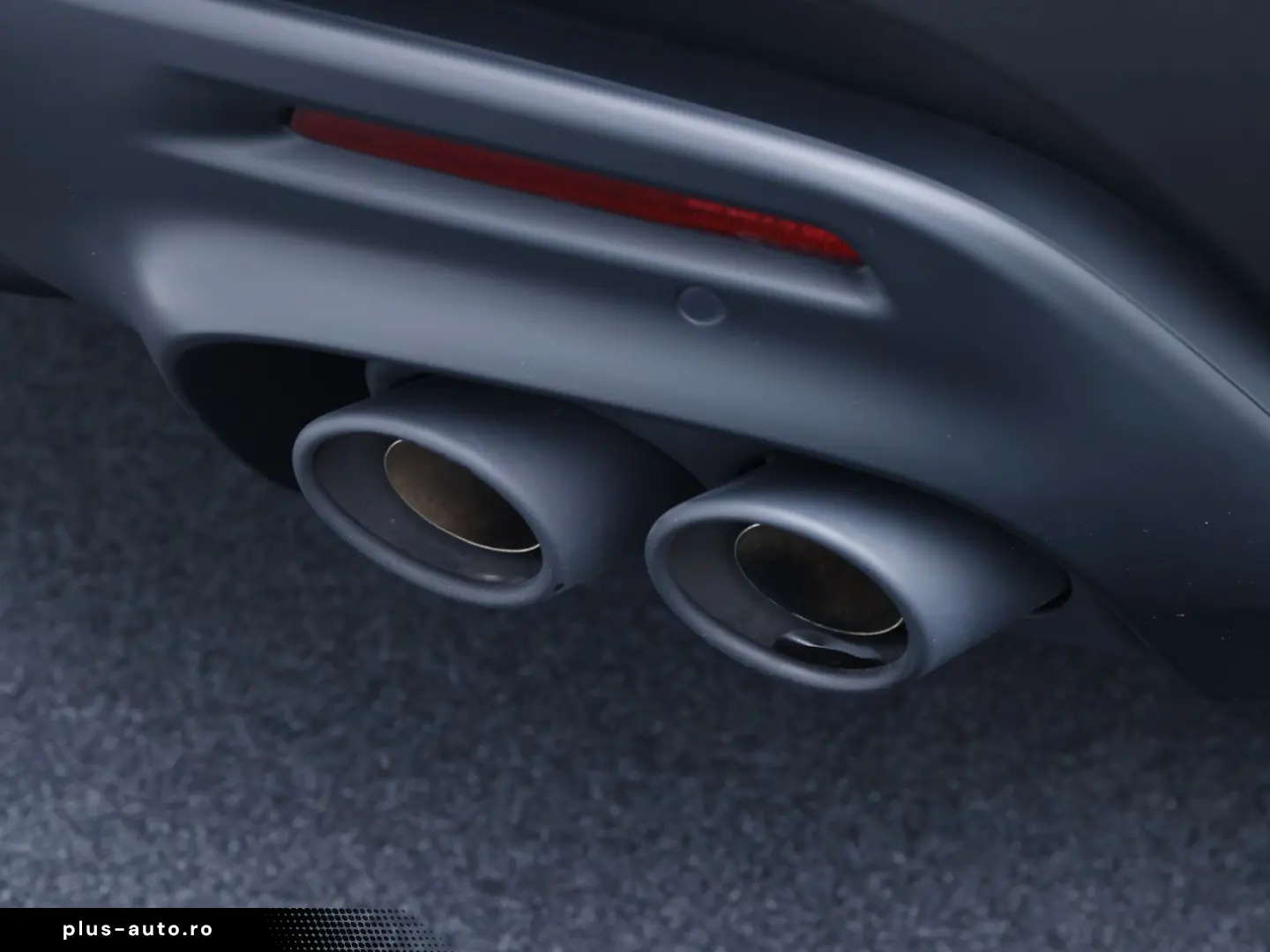 FERRARI Purosangue      Ferrari Frankfurt