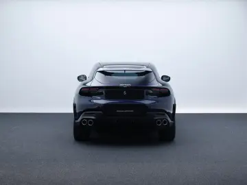 FERRARI Purosangue      Ferrari Frankfurt