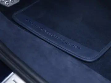 FERRARI Purosangue      Ferrari Frankfurt