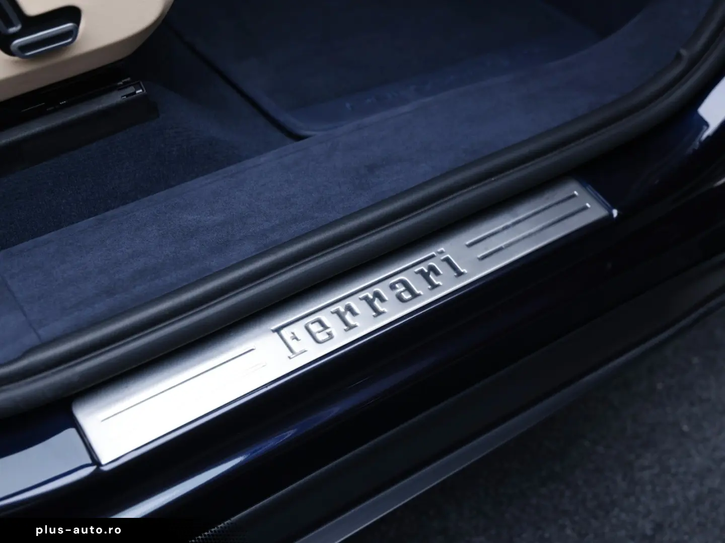 FERRARI Purosangue      Ferrari Frankfurt