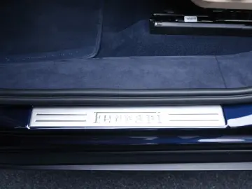 FERRARI Purosangue      Ferrari Frankfurt