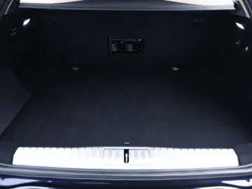 FERRARI Purosangue      Ferrari Frankfurt