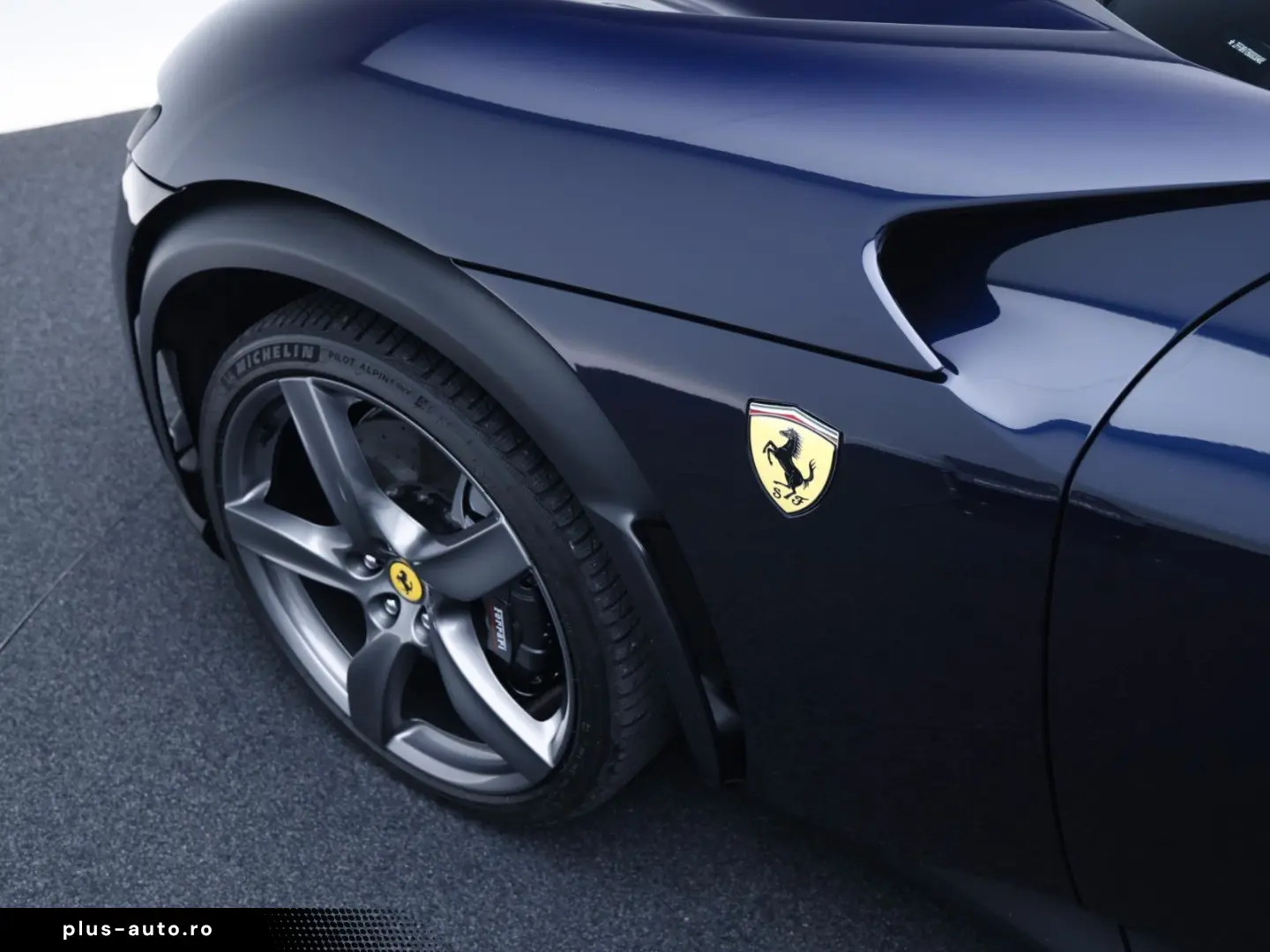 FERRARI Purosangue      Ferrari Frankfurt