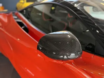 MCLAREN 750s MSO Carbon Lift B&W Perform Track Cam.