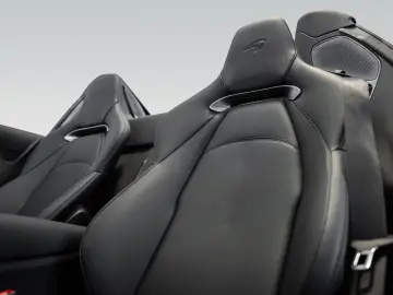 MCLAREN Artura Spider   Mantis Green   Sports Exhaust