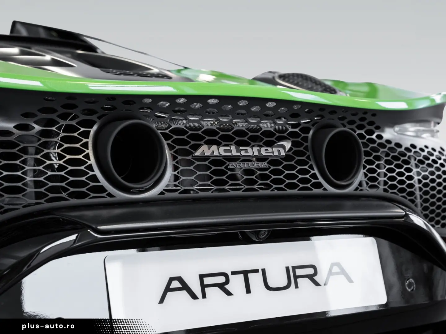MCLAREN Artura Spider   Mantis Green   Sports Exhaust