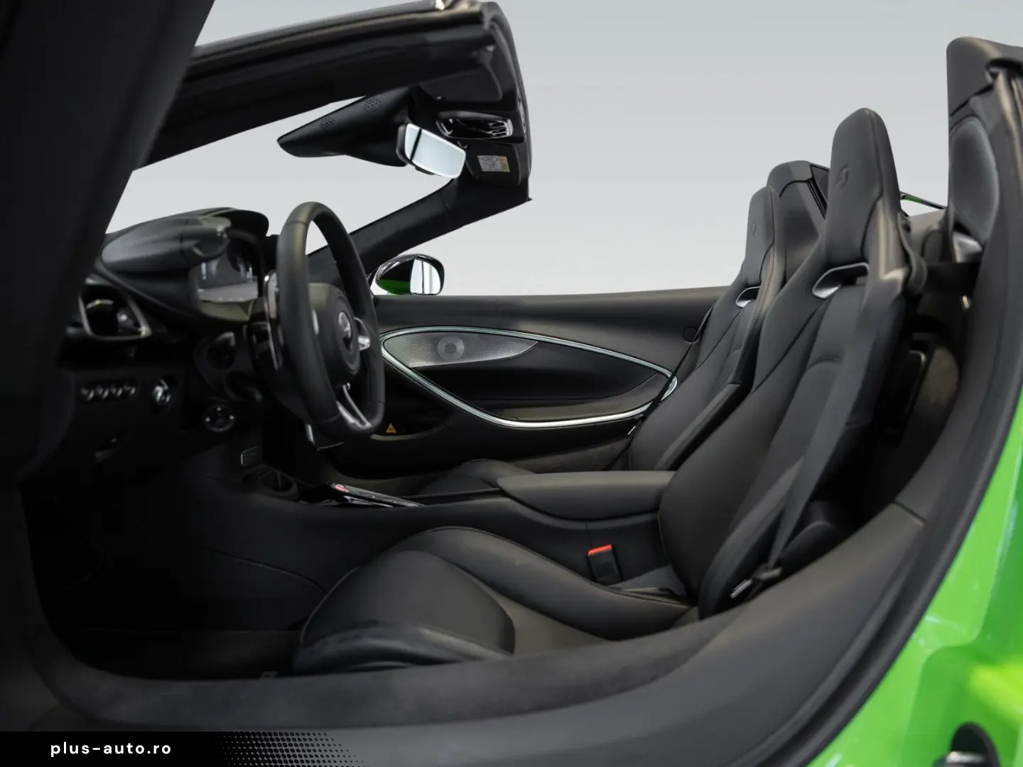 MCLAREN Artura Spider   Mantis Green   Sports Exhaust