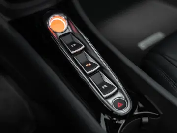 MCLAREN Artura Spider   Mantis Green   Sports Exhaust