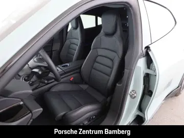 PORSCHE Taycan 4 Cross Turismo  HD-Matrix  BOSE  HUD uvm