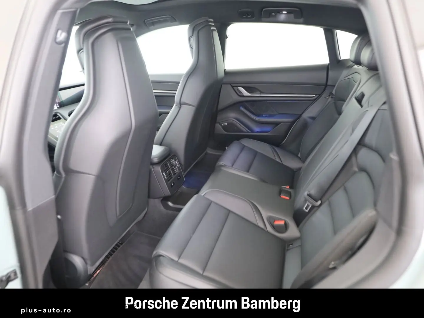 PORSCHE Taycan 4 Cross Turismo  HD-Matrix  BOSE  HUD uvm