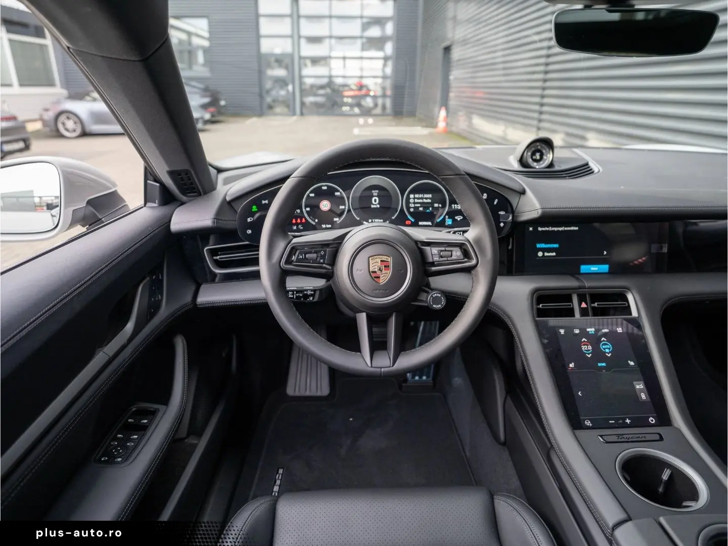 PORSCHE Taycan 4 Cross Turismo Offroad Design Paket