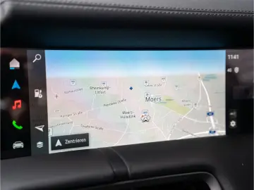 PORSCHE Taycan 4 Cross Turismo Offroad Design Paket