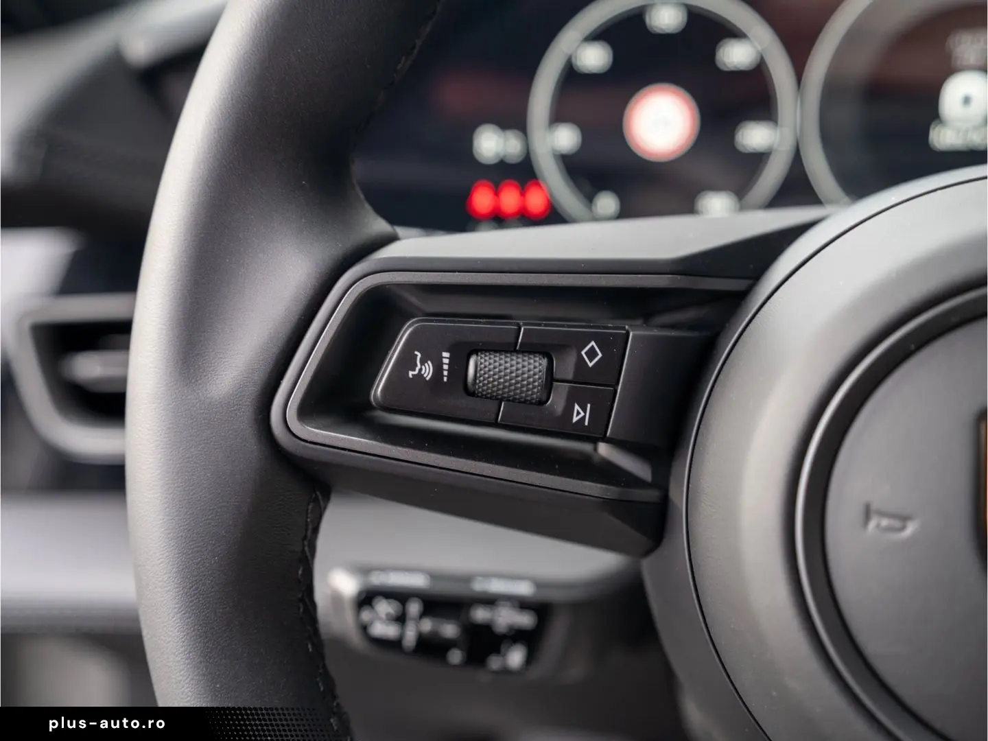 PORSCHE Taycan 4 Cross Turismo Offroad Design Paket