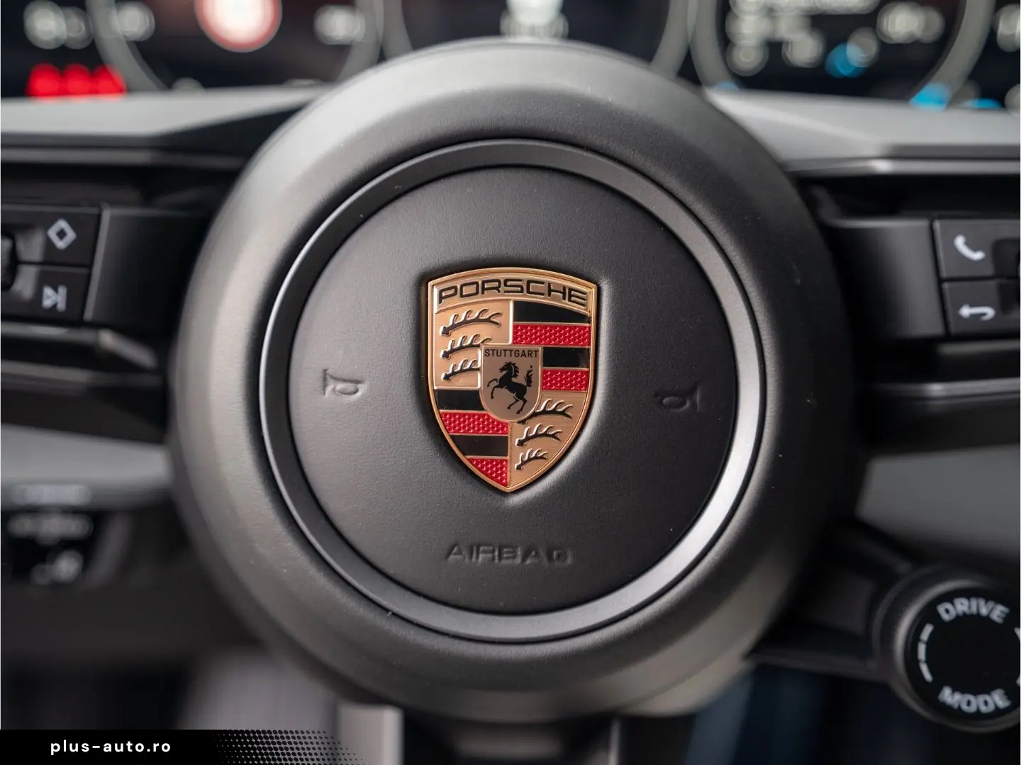 PORSCHE Taycan 4 Cross Turismo Offroad Design Paket