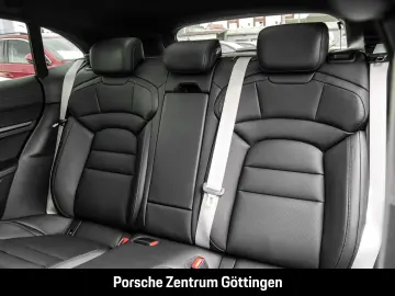 PORSCHE Taycan 4 Cross Turismo BOSE Abstandstempomat LED