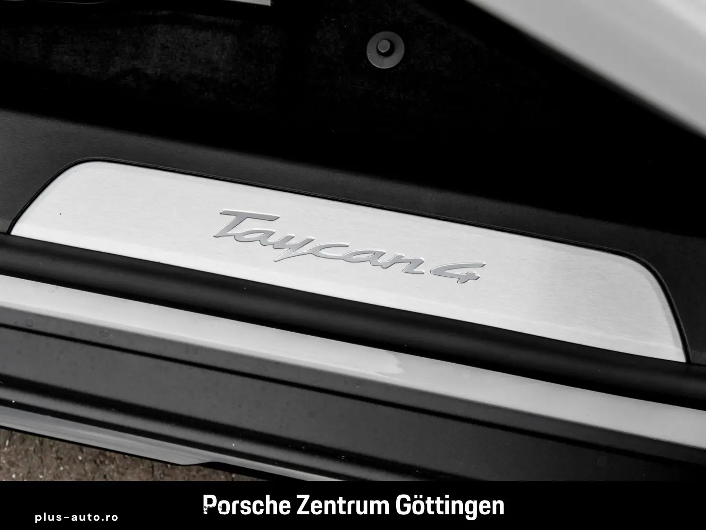 PORSCHE Taycan 4 Cross Turismo BOSE Abstandstempomat LED