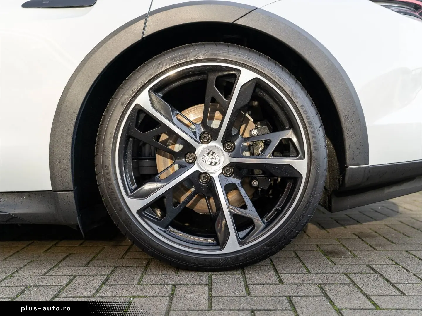 PORSCHE Taycan 4S Cross Turismo 21''  BOSE uvm.