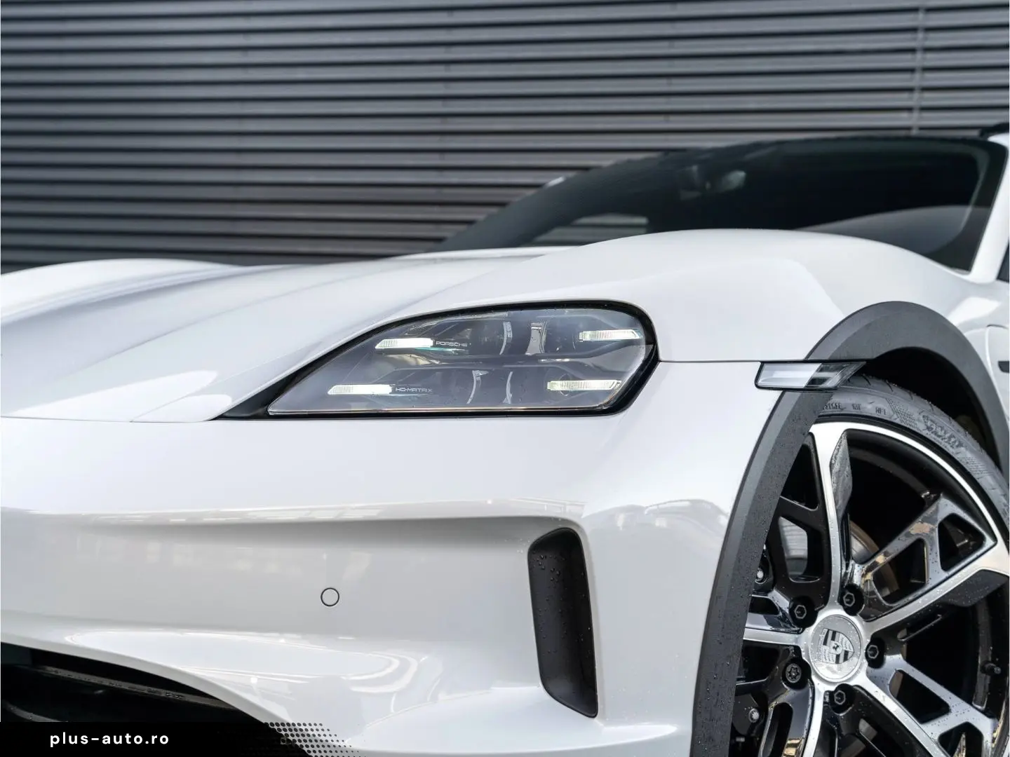 PORSCHE Taycan 4S Cross Turismo 21''  BOSE uvm.