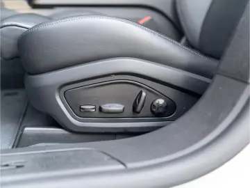 PORSCHE Taycan 4S Cross Turismo 21''  BOSE uvm.