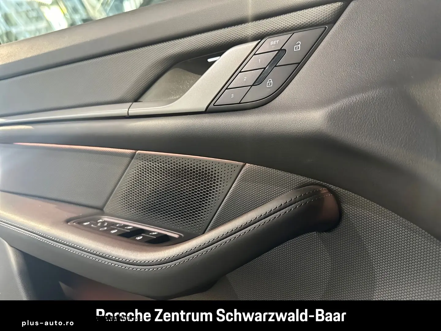 PORSCHE Taycan 4 Cross Turismo InnoDrive LED-Matrix 21-Z