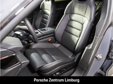 PORSCHE Taycan 4 Cross Turismo LED-Matrix Panoramadach
