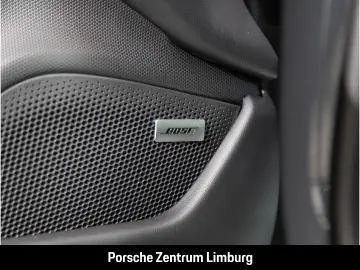 PORSCHE Taycan 4 Cross Turismo LED-Matrix Panoramadach