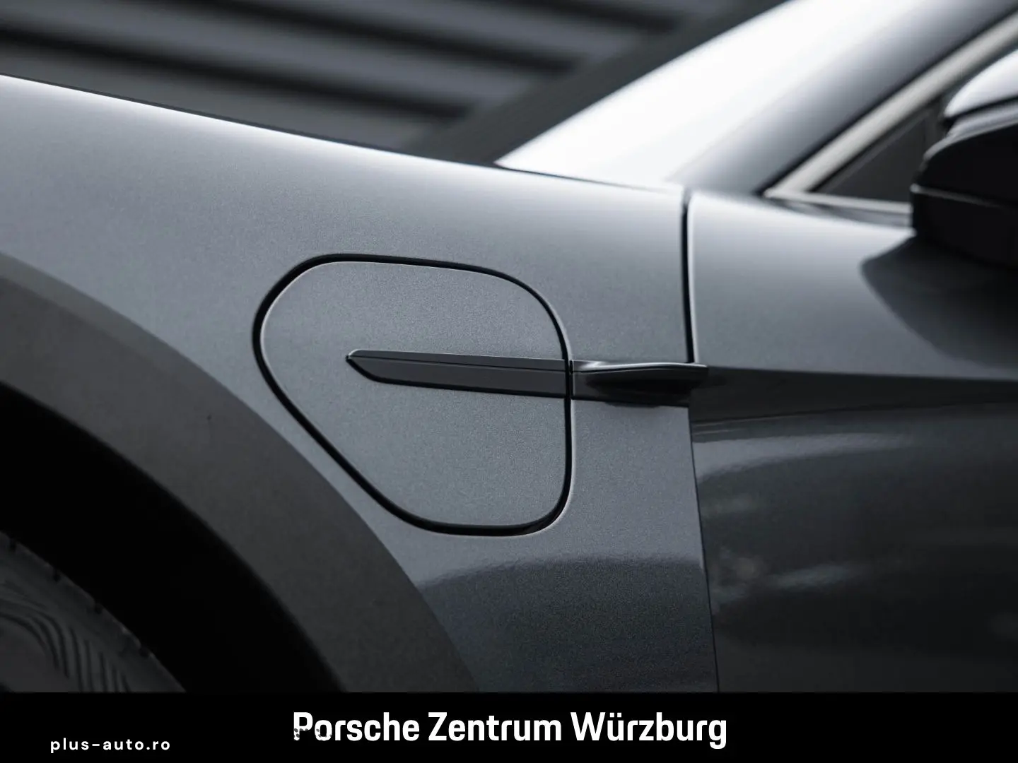 PORSCHE Taycan Turbo Cross Turismo Burmester InnoDrive