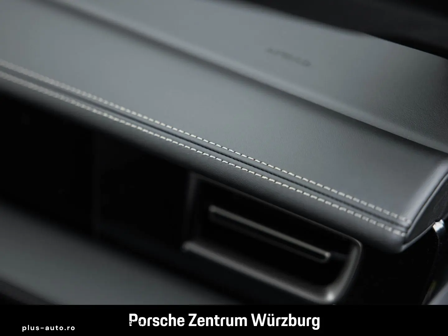 PORSCHE Taycan Turbo Cross Turismo Burmester InnoDrive