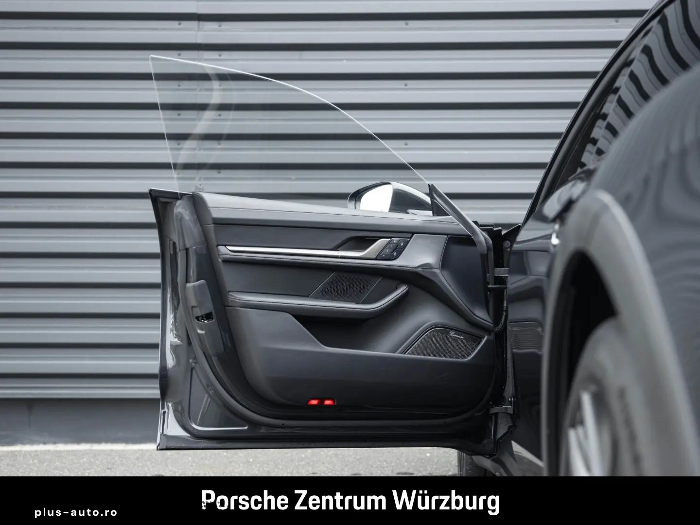 PORSCHE Taycan Turbo Cross Turismo Burmester InnoDrive