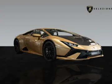 LAMBORGHINI Huracán Tecnica   Oro Elios   Carbon Trunk