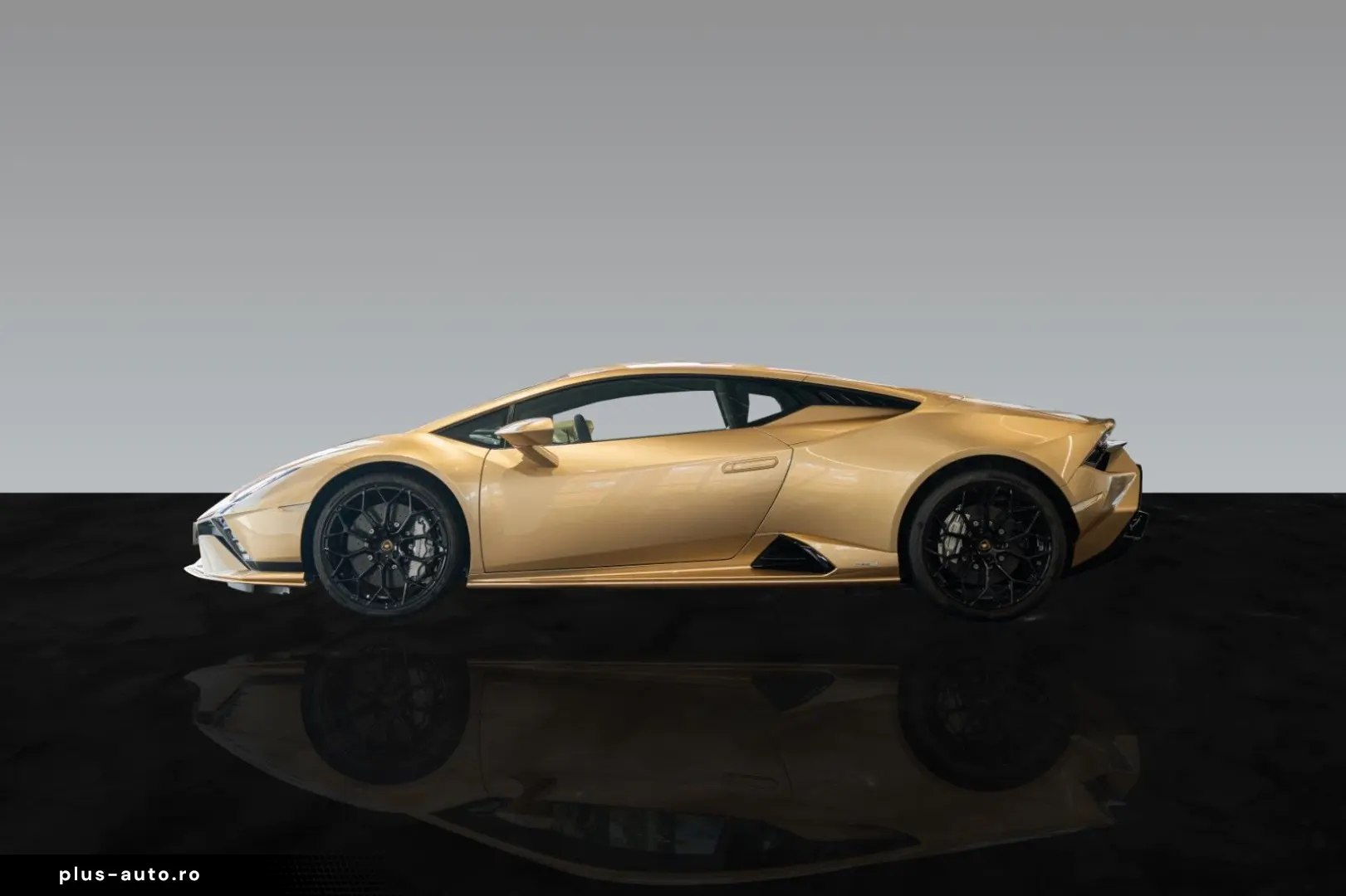 LAMBORGHINI Huracán Tecnica   Oro Elios   Carbon Trunk